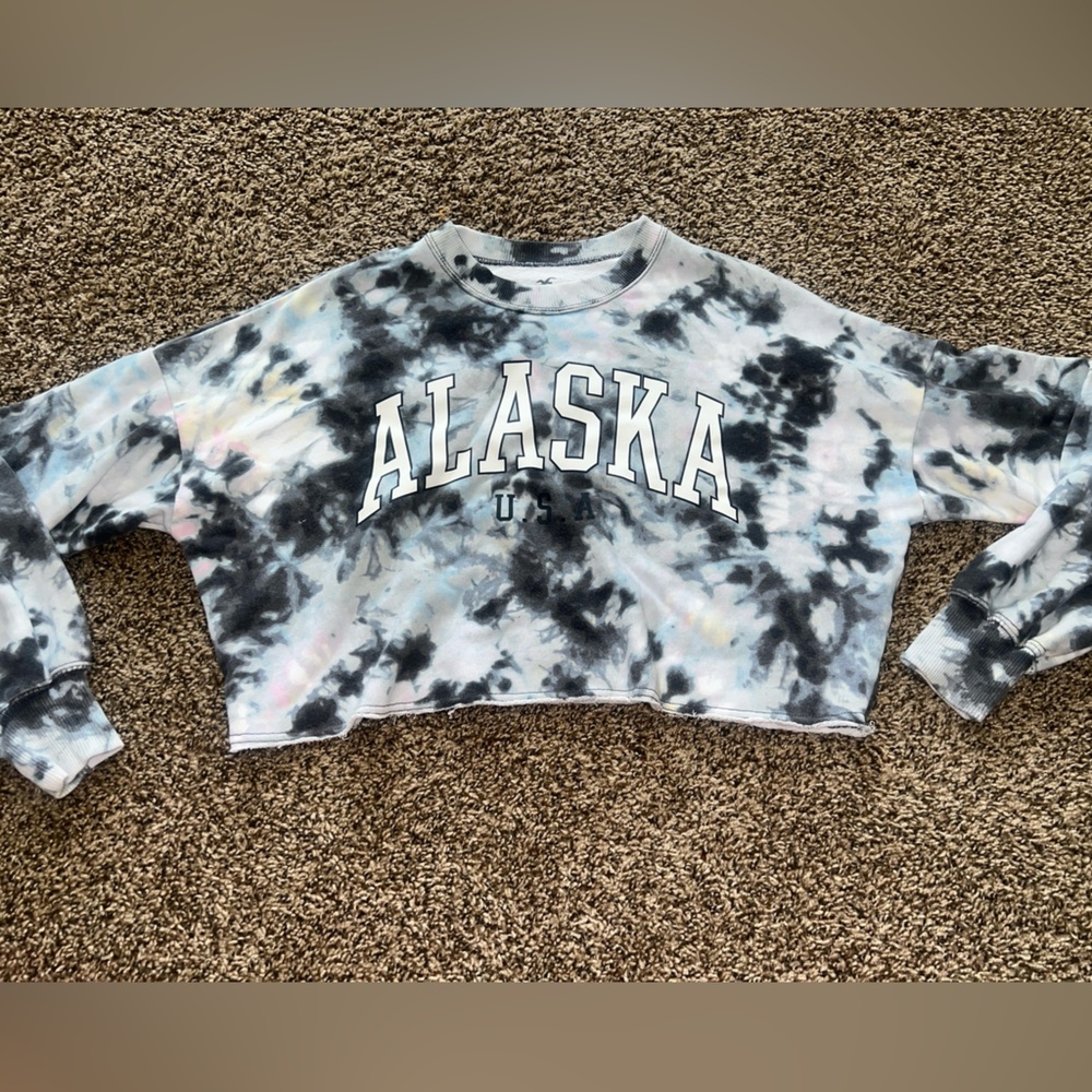Womens Hollister Cropped Multicolored  Tie Dye Sweatshirt XSmall